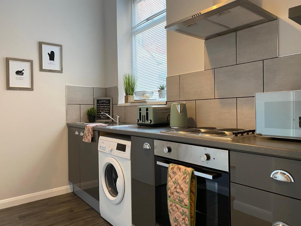 Blackpool Sleepover Apartment 1 Free Parking Sleeps 6 Экстерьер фото
